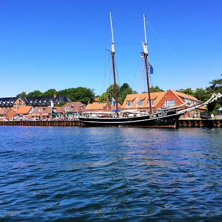 Backstage Kiel-holtenau Apartman